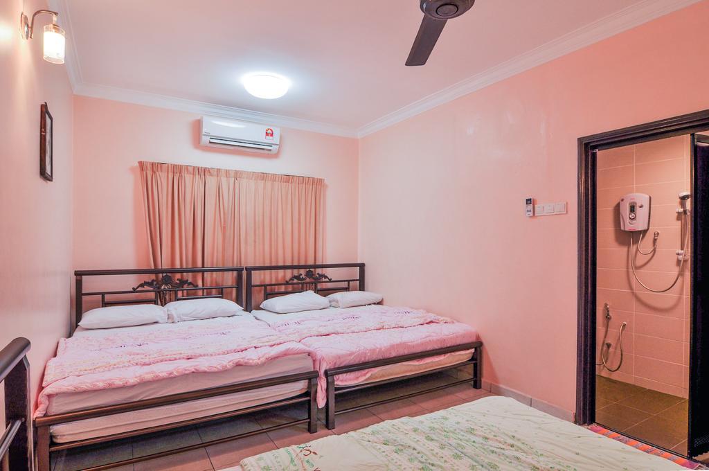 Chin Hua Holiday Home 5 Малакка Экстерьер фото