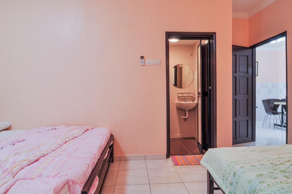Chin Hua Holiday Home 5 Малакка Экстерьер фото