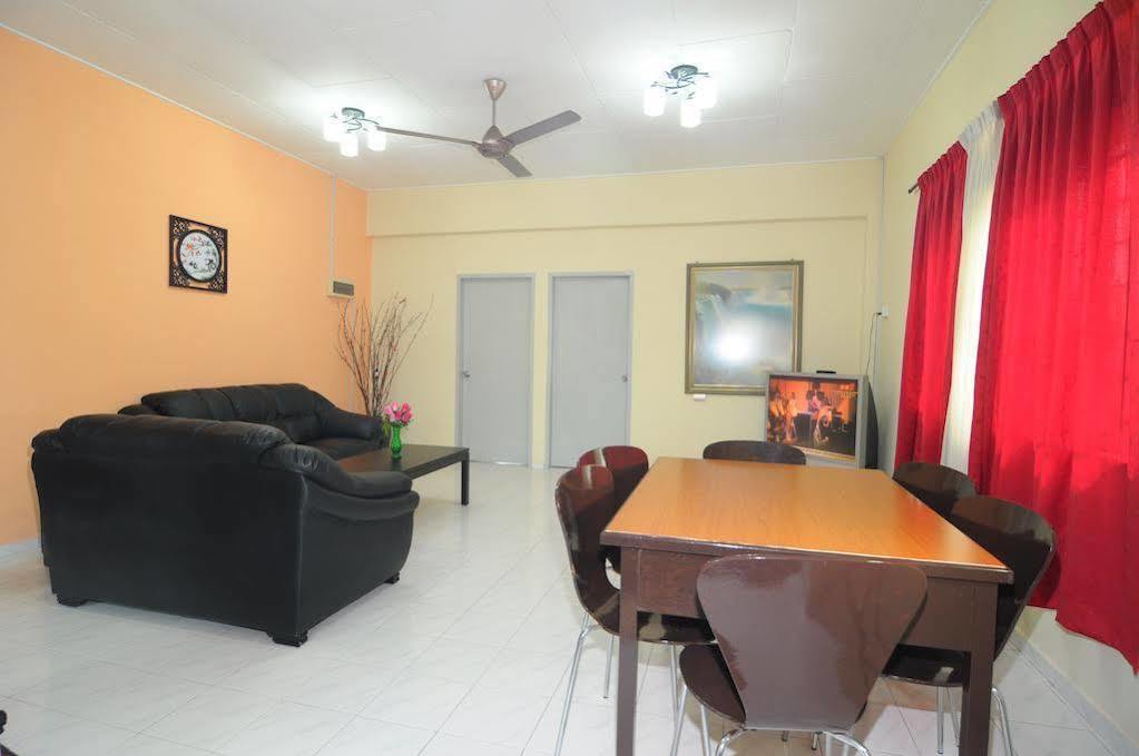 Chin Hua Holiday Home 5 Малакка Экстерьер фото