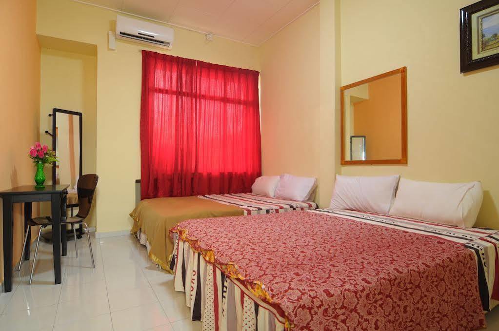 Chin Hua Holiday Home 5 Малакка Экстерьер фото
